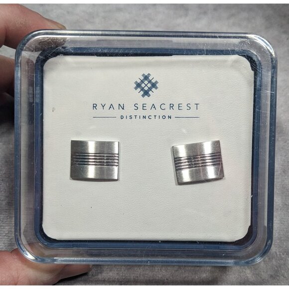 Ryan Seacrest Distinction Silver Tone Cufflinks - Picture 4 of 6